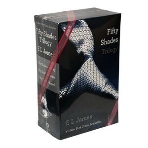 NIB FIFTY SHADES TRILOGY SET Fifty Shades of Grey Darker Freed Paperback Books